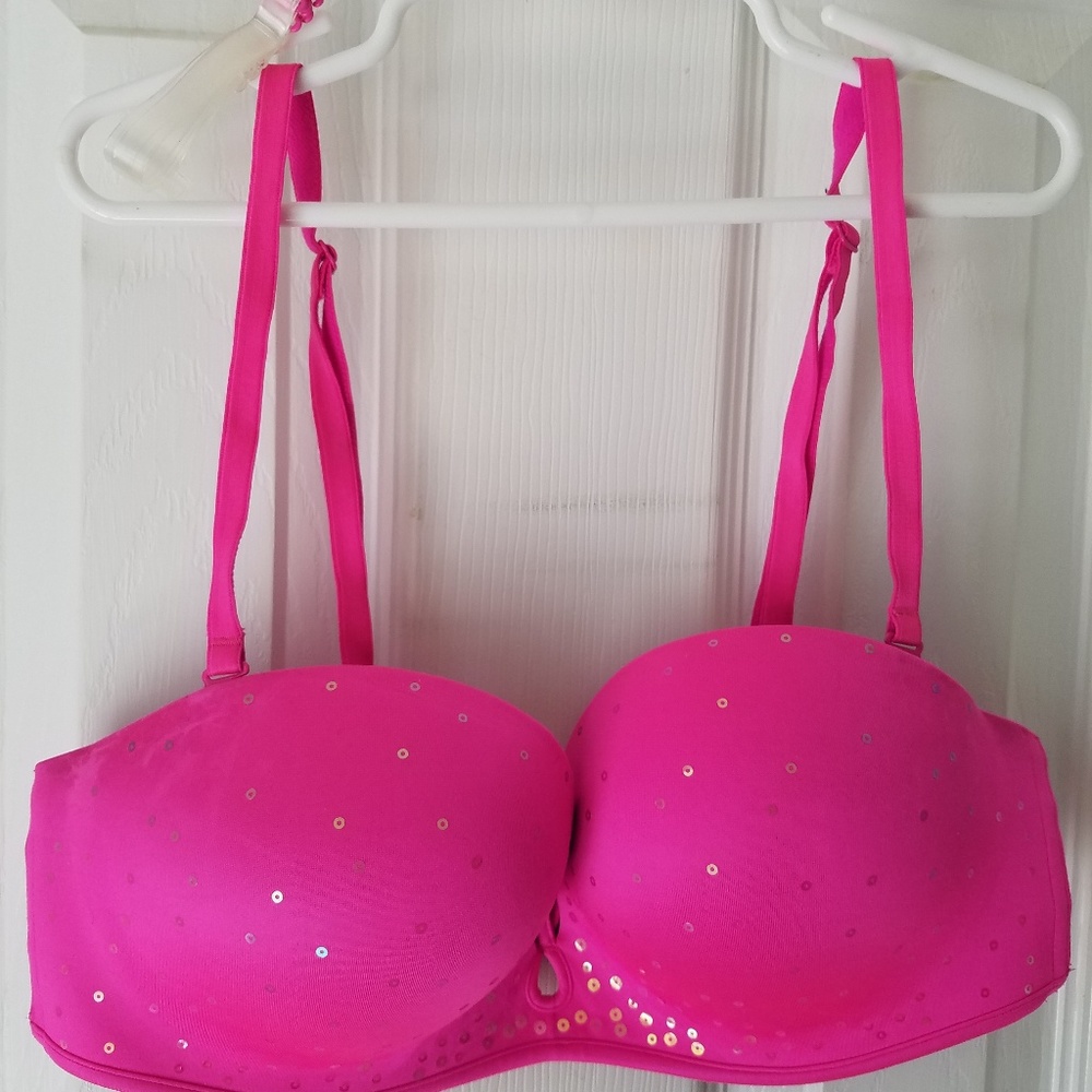Victoria's secret bombshell bra, 34B, strapless.